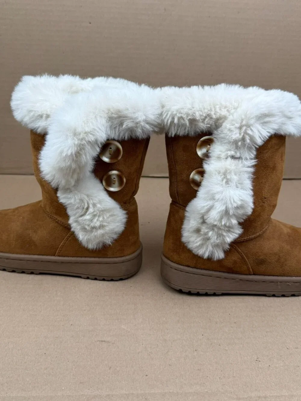 SO Girls Brown Faux Fur Button Mid-Calf Boots Size 2